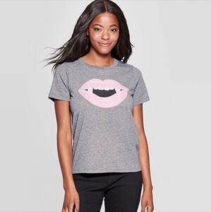 NWT Grayson Threads Heathered Gray Crew Neck T-shirt Vampire Lips Women's Medium